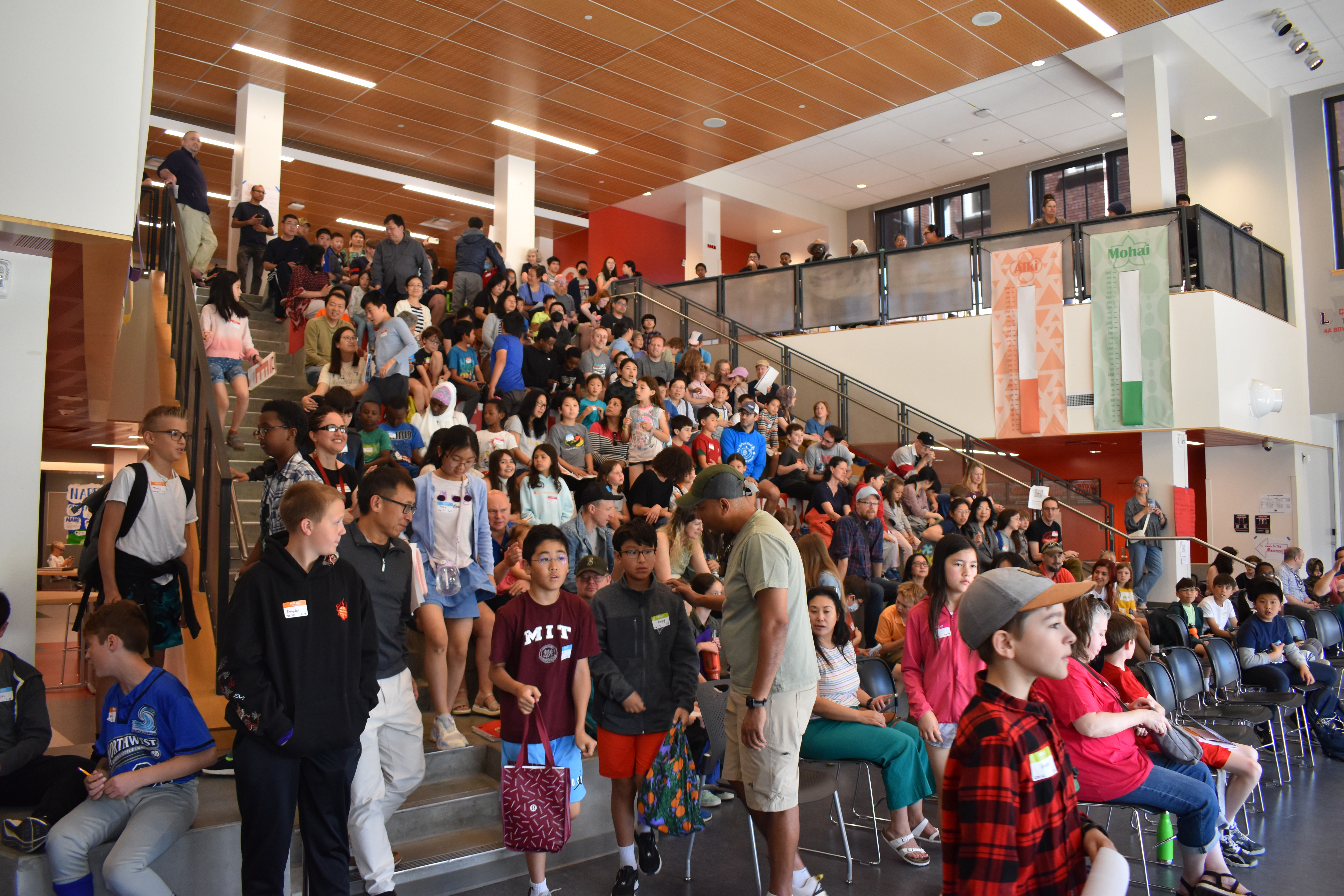 competitors awaiting the team rounds